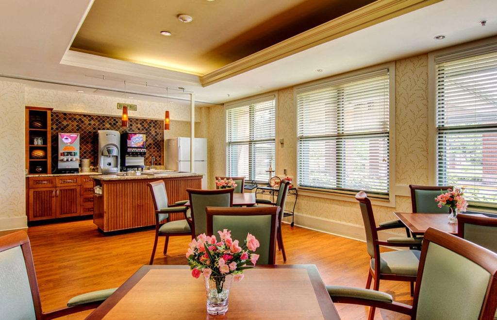 Laclede Groves Senior Living Community Assisted Living, Nursing Home